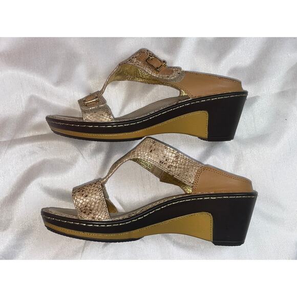 Alegria Lara Posh Gold Wedge Sandals - Size 38 - Very Little Wear‎ - Picture 8 of 12